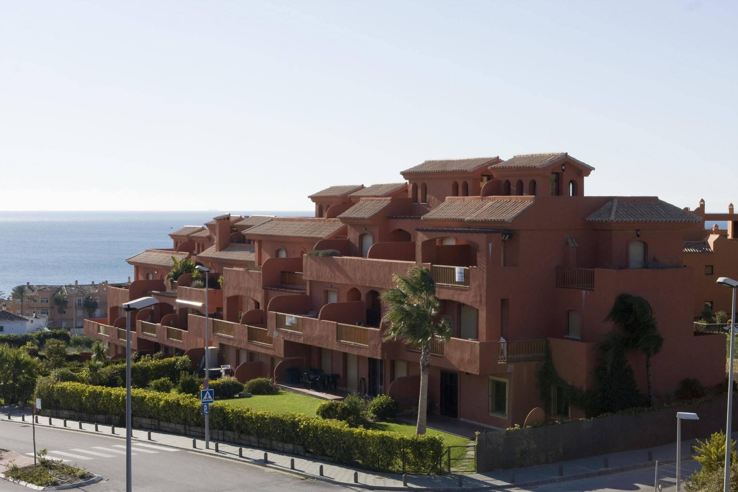 Albayt Resort & Spa Estepona Esterno foto